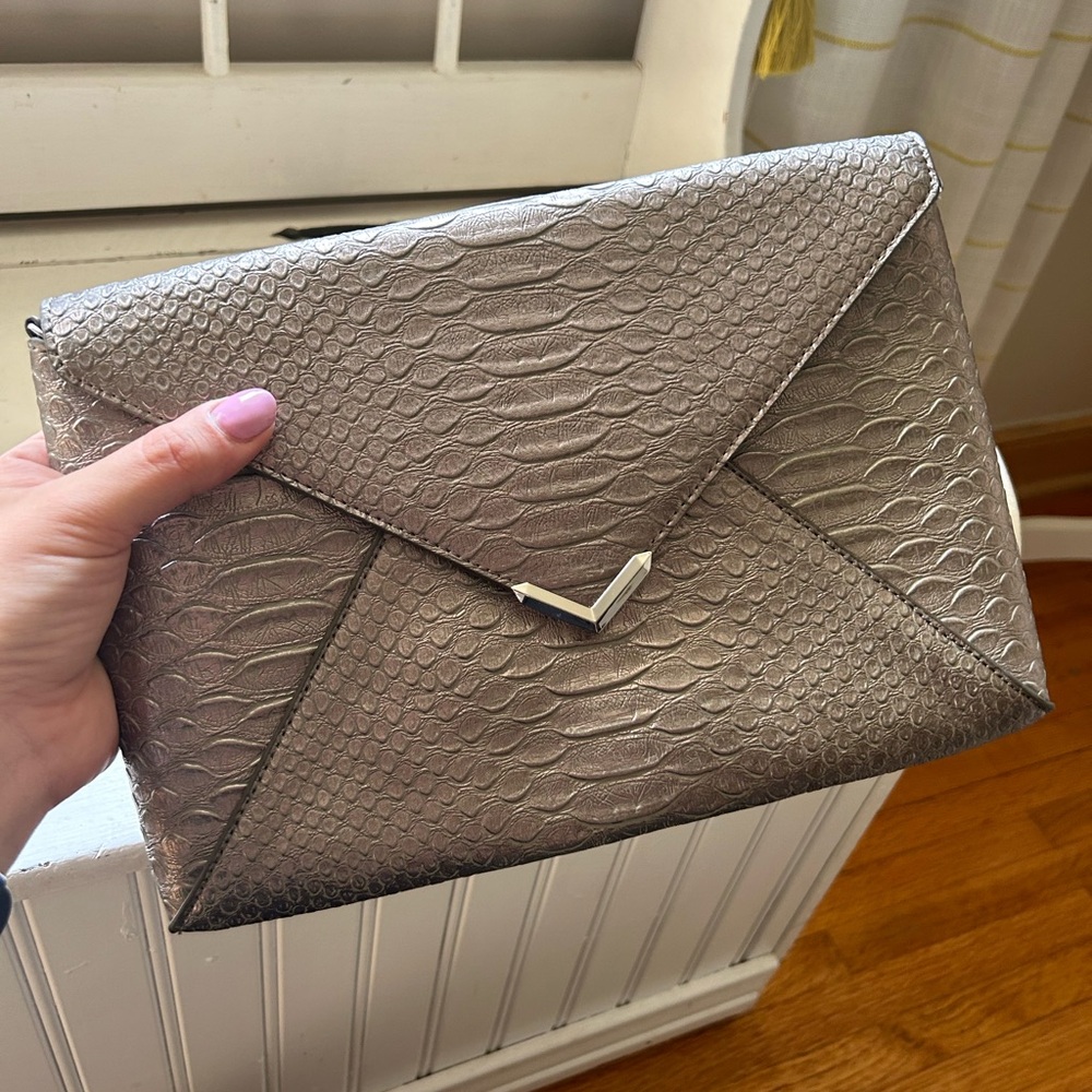 Hand Clutch by Stella & Dot